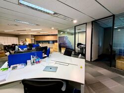 Hsbc Building (D1), Office #503853791